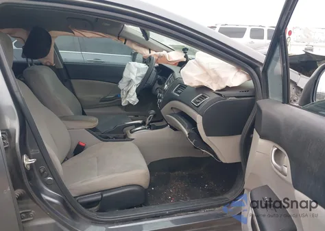 2013 Honda Civic Lx z USA, uszkodzony, nr VIN 2HGFB2F53DH516861